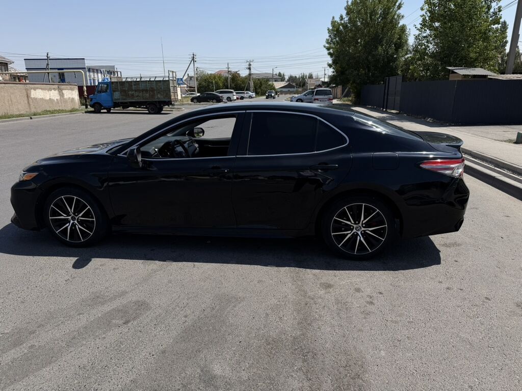 Toyota Camry: 2019 г., 2.5 л, Автомат, Бензин, Седан: фото 3