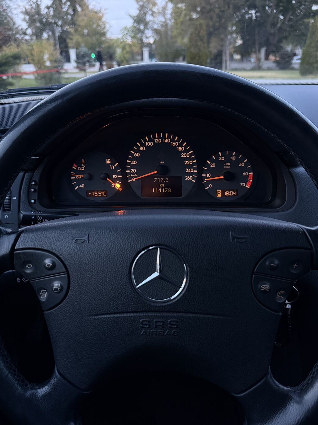 Mercedes-Benz E-Class: 2002 г., 3.2 л, Автомат, Бензин, Седан: фото 7