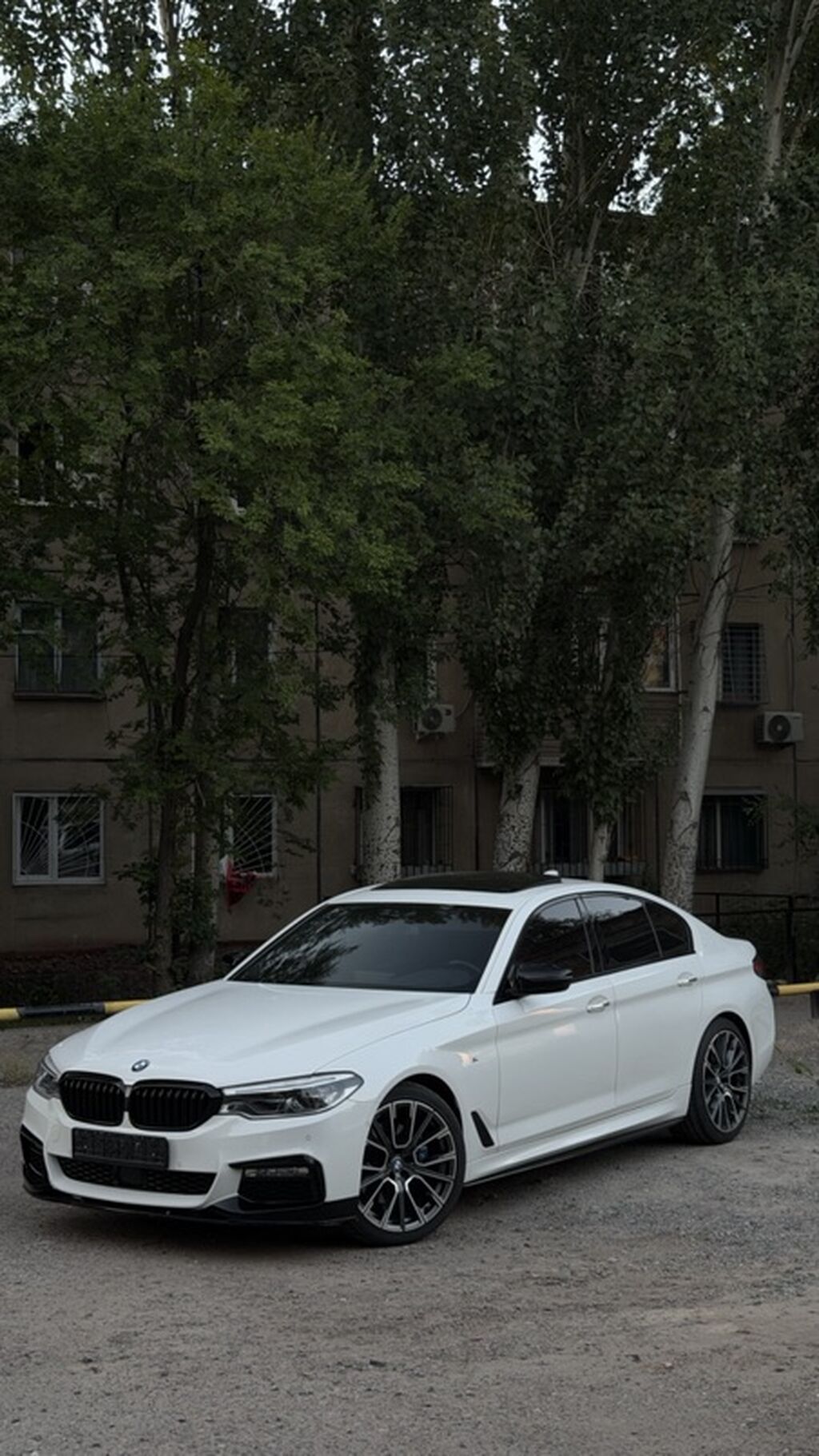BMW 5 series: 2017 г., 2 л, Автомат, Бензин, Седан — фото 2
