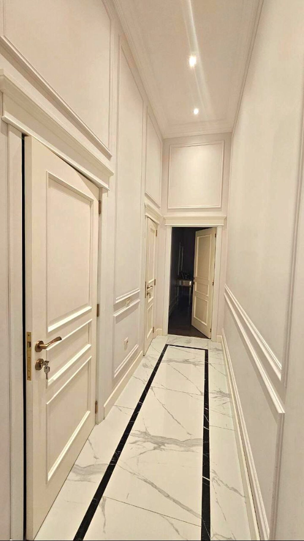 Продаётся 4-комнатная квартира в новостройке, Ağ şəhər, 152 м², 820 000 AZN, фото 4 / 12
