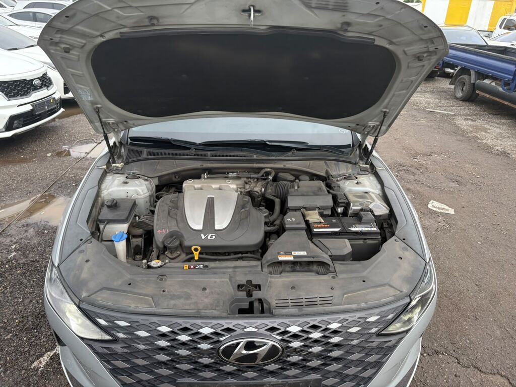Hyundai Grandeur: 2021 г., 3 л, Автомат, Газ, Седан: фото 7