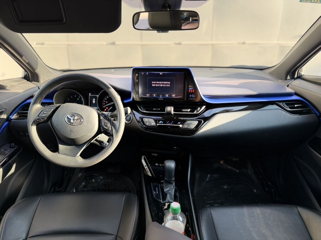 Toyota C-HR: 2020 г., 2 л, Вариатор, Бензин, Кроссовер: фото 7