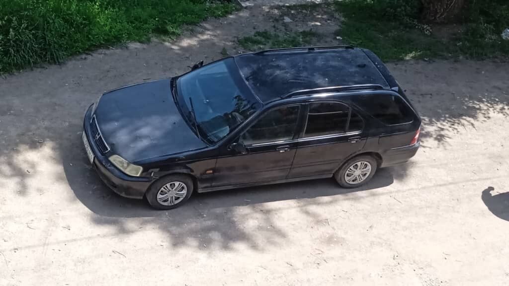 Honda Civic: 2000 г., 1.6 л, Автомат, Бензин, Универсал: фото 2