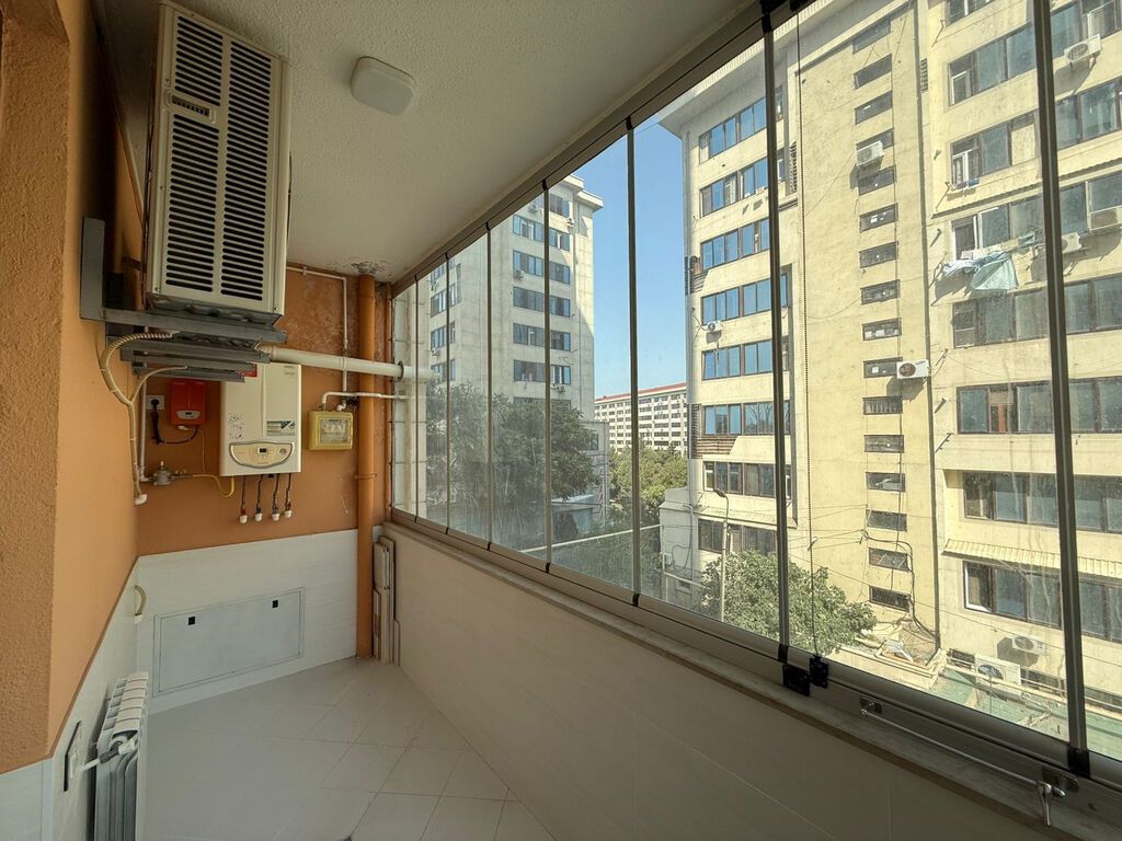 3 otaqlı, Yeni tikili, 155 kv. m