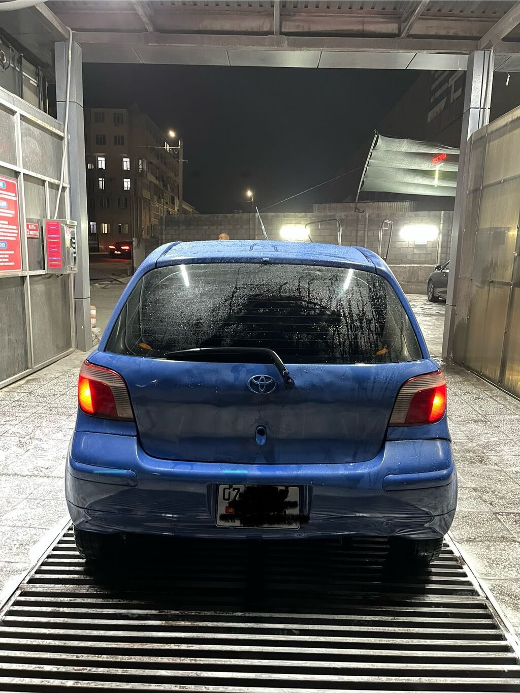 Toyota Vitz: 2000 г., 1.3 л, Автомат, Бензин, Хэтчбэк: фото 6