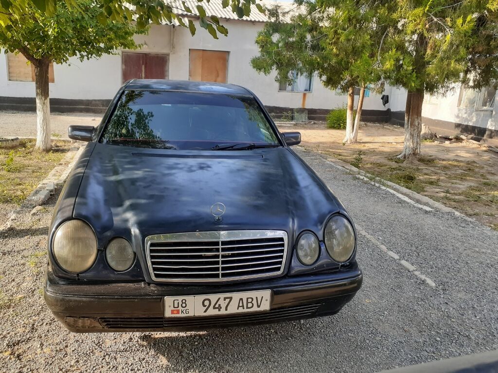 Mercedes-Benz E-Class: 1996 г., 2.2 л, Автомат, Дизель, Седан — фото 2