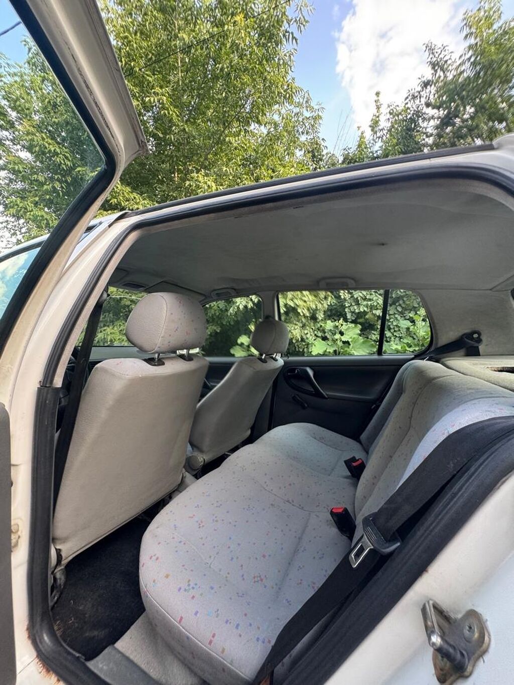 Volkswagen Polo: 1996 г., 1.4 л, Механика, Бензин, Хэтчбэк: фото 4