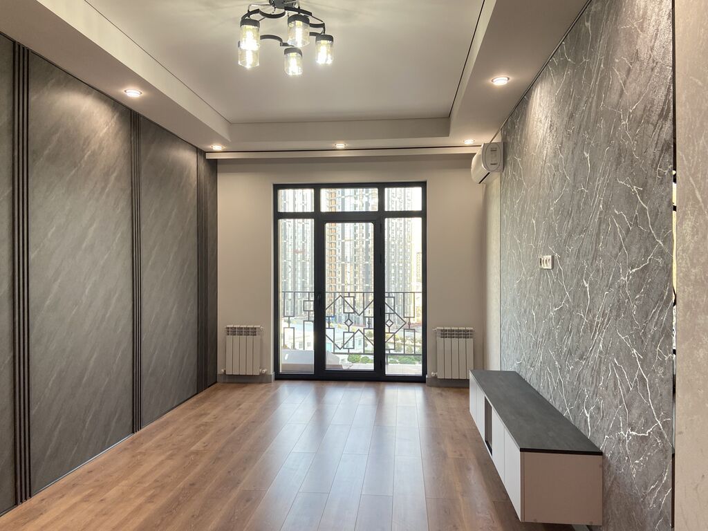 2 комнаты, 63 м², Асанбай мкр Элитка, 11 этаж, Дизайнерский ремонт: фото 2