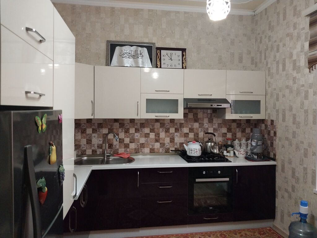 Bakıxanov qəs. 6 otaqlı, 240 kv. m, Kredit yoxdur, Orta təmir