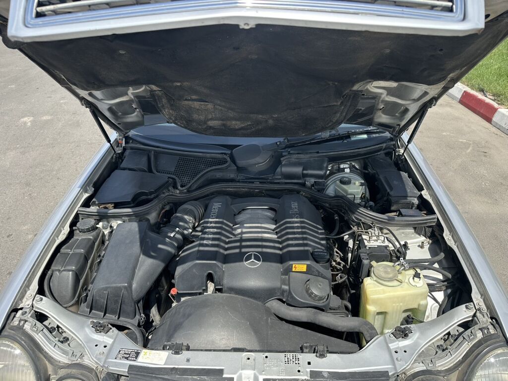 Mercedes-Benz E-Class 1999 г., седан: фото 8