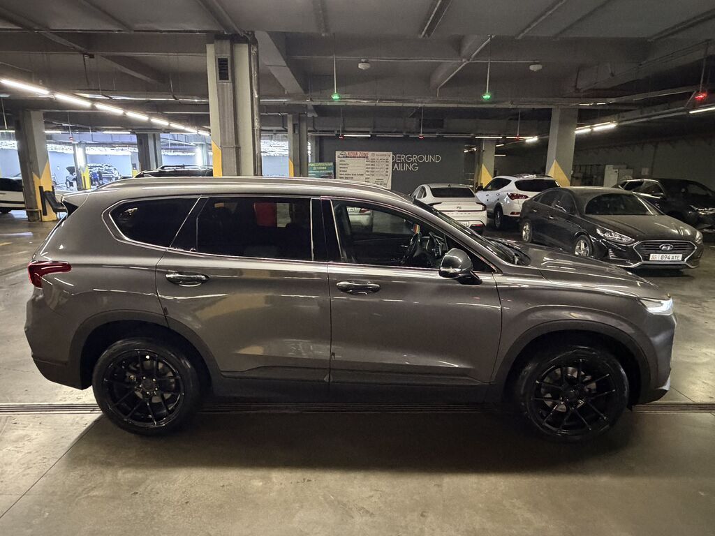 Hyundai Santa Fe: 2019 г., 2 л, Автомат, Дизель, Кроссовер: фото 3
