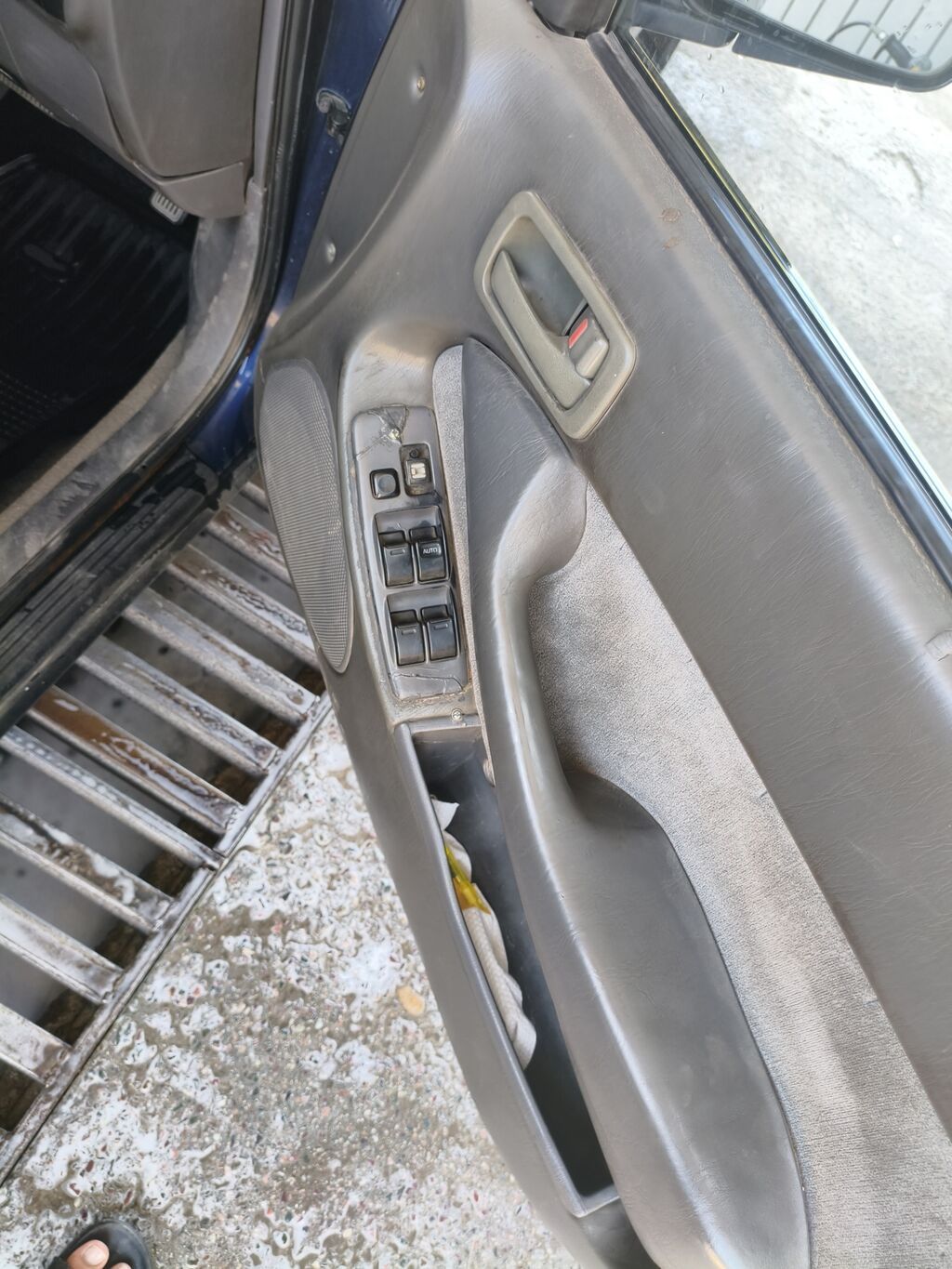 Toyota Camry: 1996 г., 2.2 л, Автомат, Газ, Универсал: фото 7