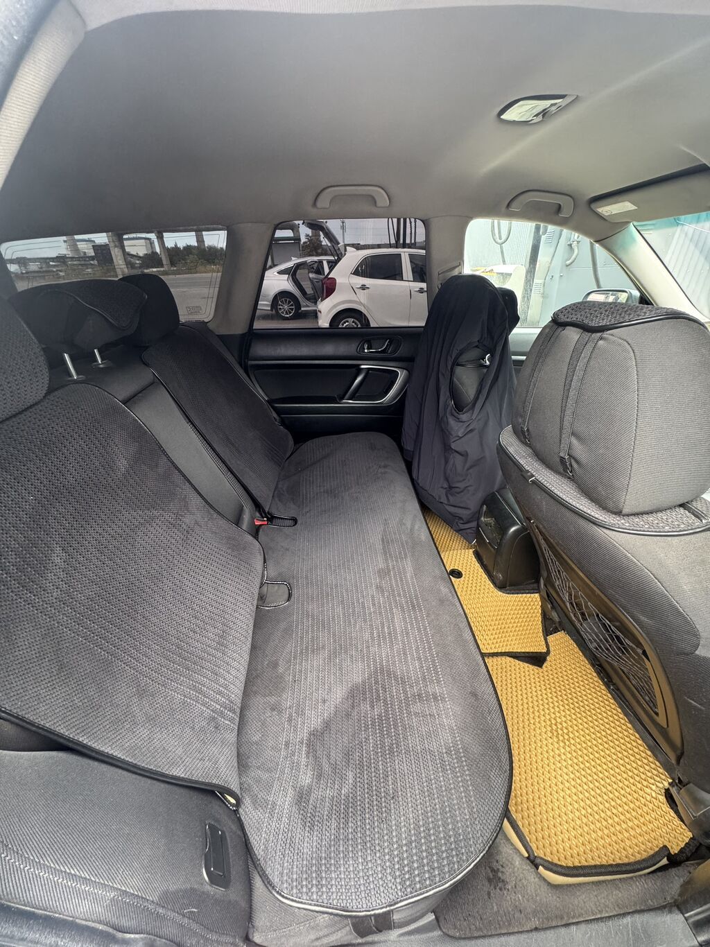 Subaru Outback: 2003 г., 3 л, Автомат, Газ, Универсал: фото 3