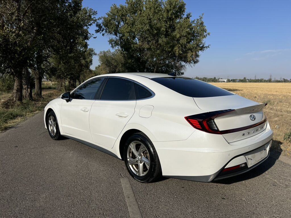 Hyundai Sonata: 2019 г., 2 л, Автомат, Бензин, Седан: фото 4