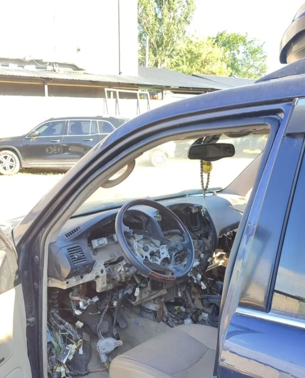 Lexus GX: 2005 г., 4.7 л, Автомат, Бензин, Внедорожник: фото 2