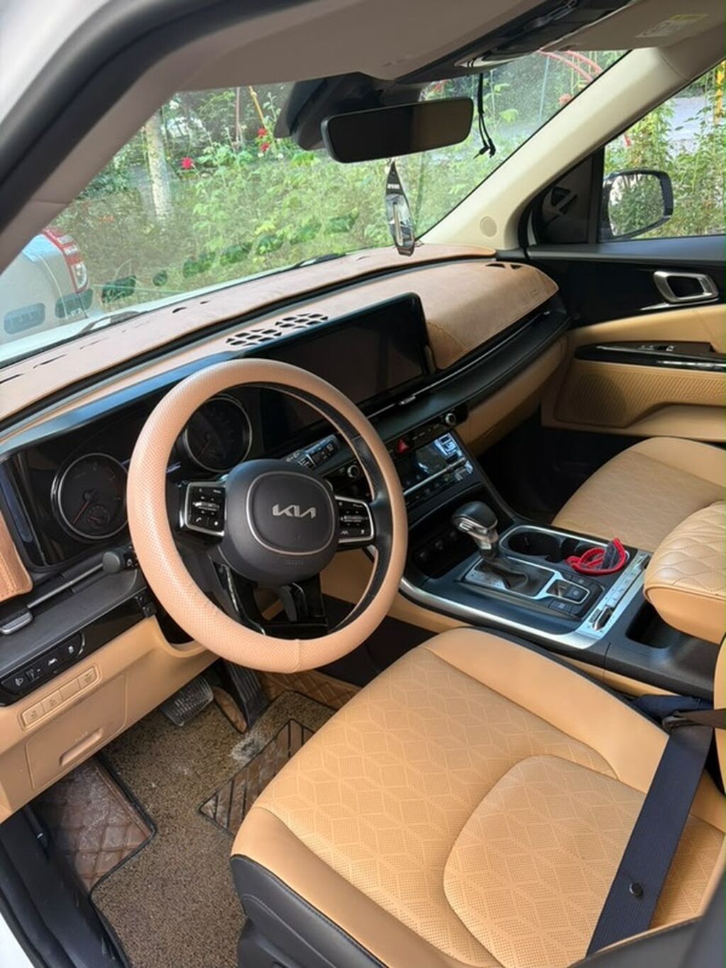 Kia Carnival: 2022 г., Автомат, Минивэн: фото 2