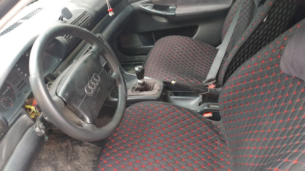 Audi A6: 1996 г., Механика, Седан: фото 4