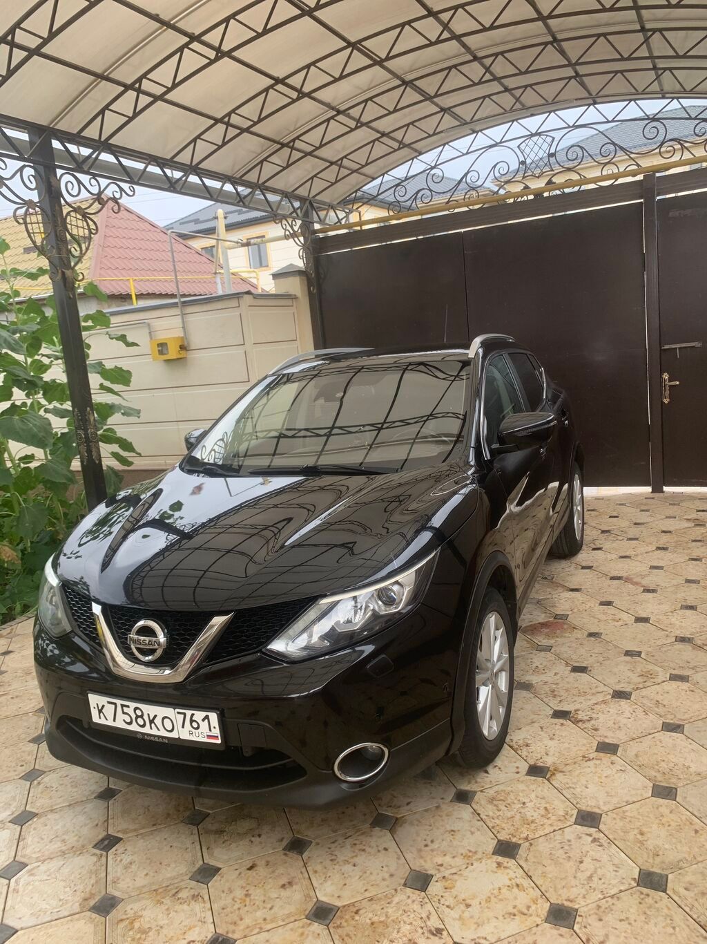 Nissan Qashqai+2: 2015 г., 2 л, Автомат, Бензин, Кроссовер: фото 2