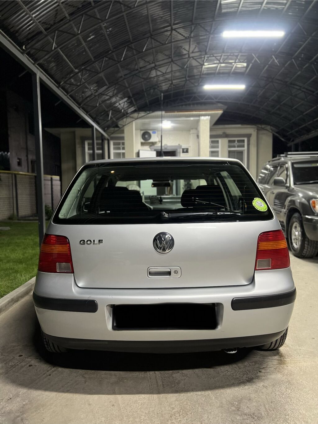 Volkswagen Golf: 2001 г., 1.4 л, Механика, Бензин, Хэтчбэк: фото 4