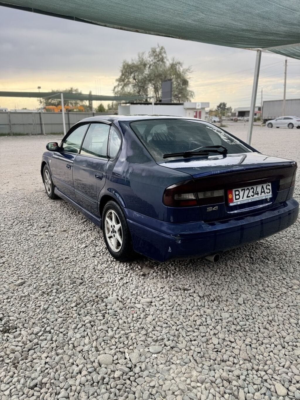 Subaru Legacy: 2000 г., 2 л, Автомат, Бензин, Седан: фото 4