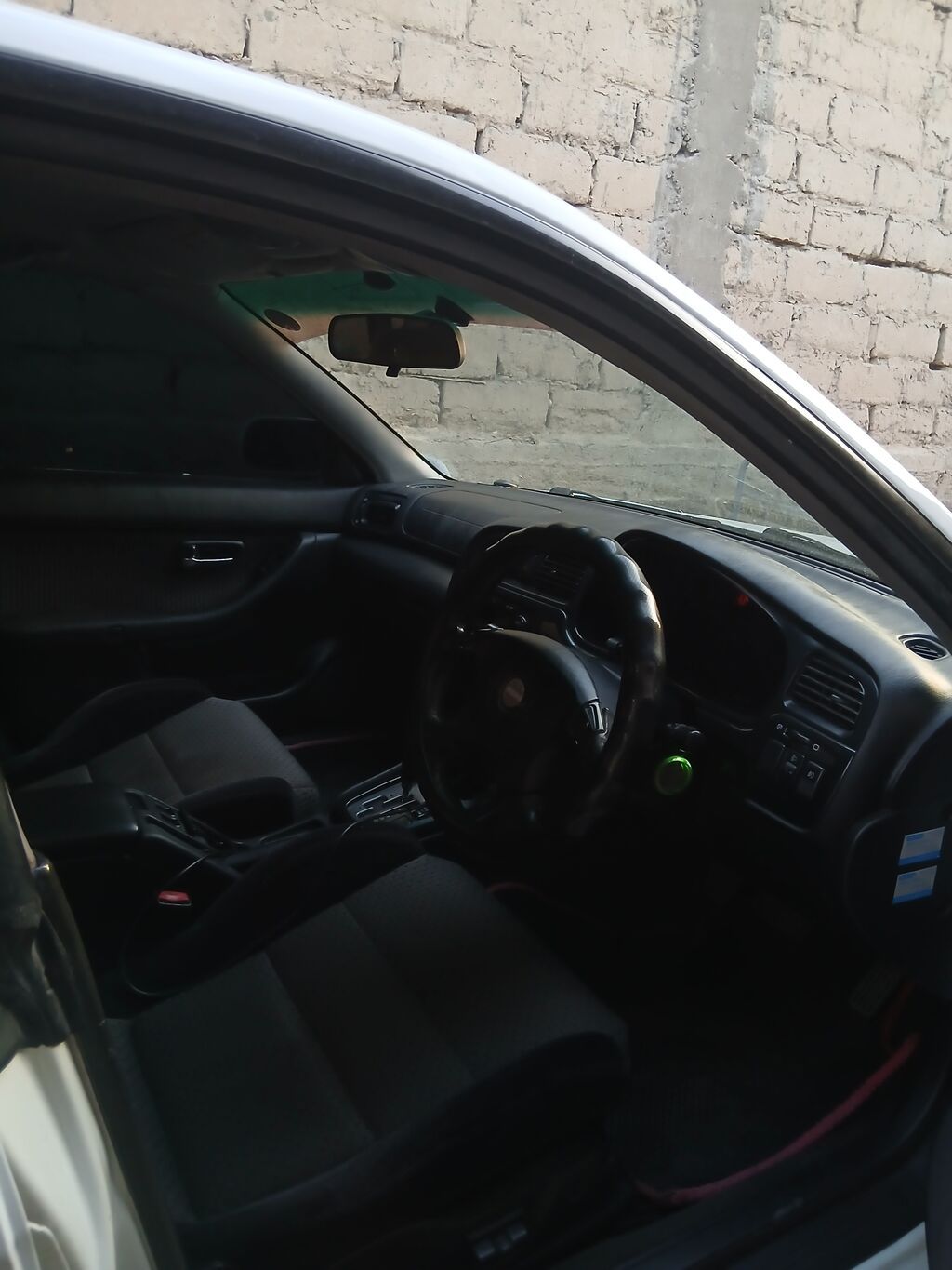 Subaru Legacy: 2002 г., 2.5 л, Автомат, Бензин, Седан: фото 4