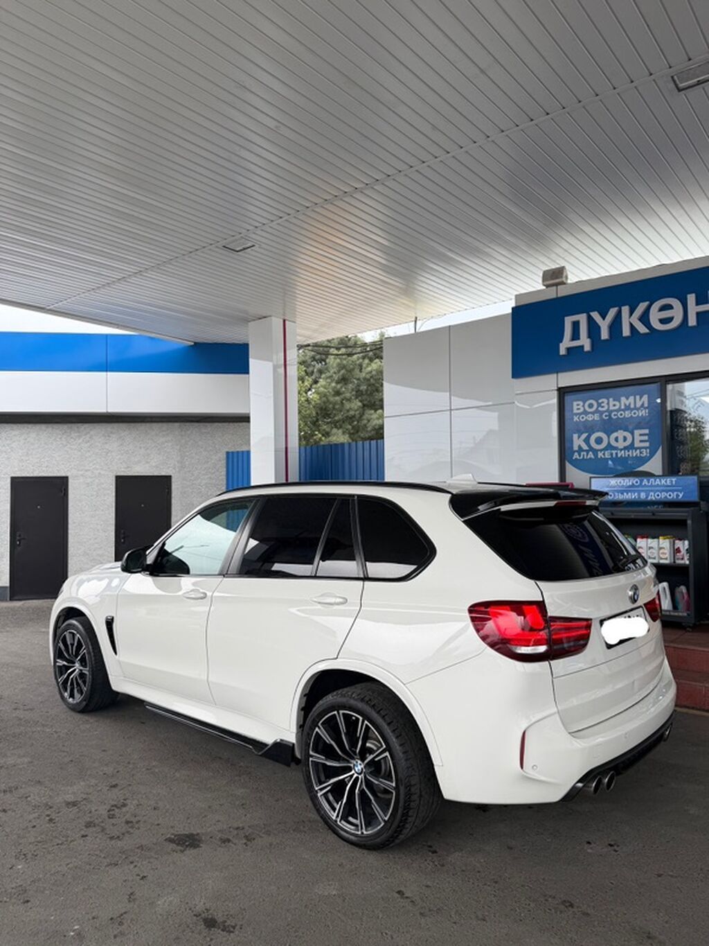BMW X5: 2017 г., Автомат, Бензин, Внедорожник: фото 2