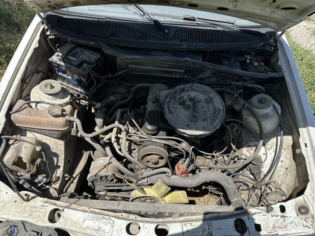 Ford Sierra: 1991 г., 1.6 л, Механика: фото 5