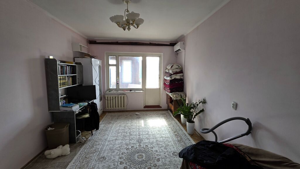 1 комната, 40 м², Аламедин-1 мкр 106 серия, 9 этаж, Старый ремонт: фото 3