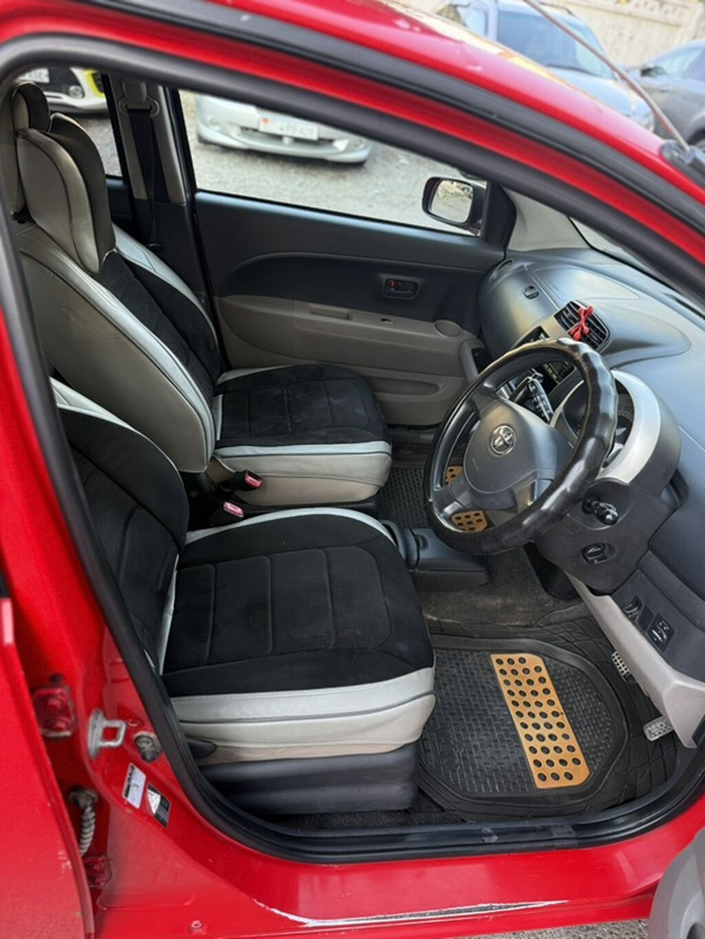Toyota Passo: 2004 г., 1 л, Автомат, Бензин, Седан: фото 7