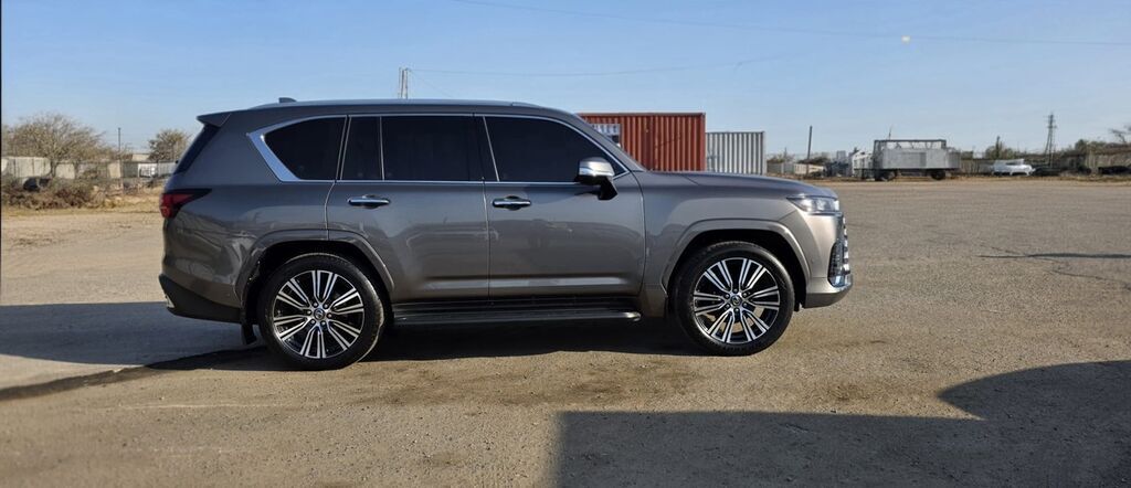 Lexus LX: 2025 г., 3.5 л, Бензин, Внедорожник: фото 1