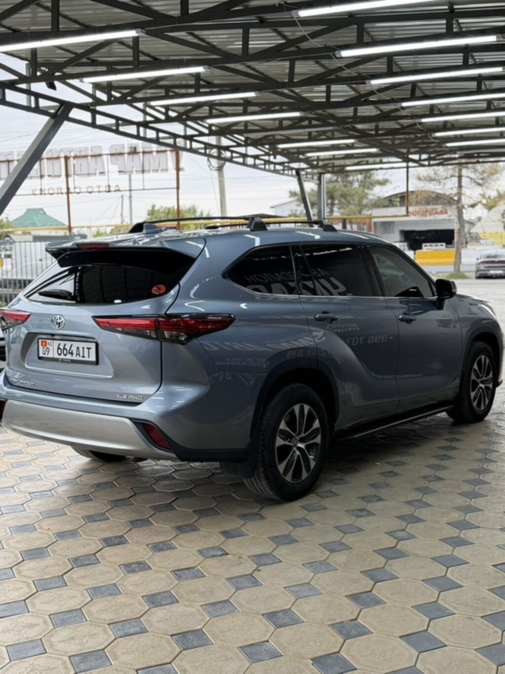 Toyota Highlander: 2020 г., 3.5 л, Автомат, Бензин, Кроссовер: фото 5