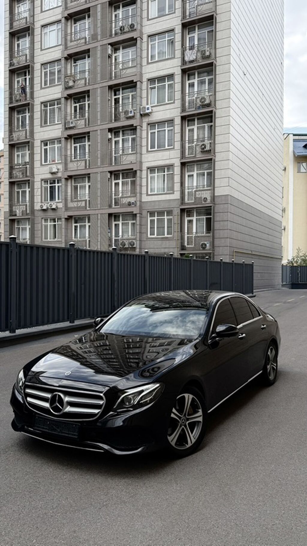 Mercedes-Benz E-Class: 2018 г., 2 л, Седан: фото 1