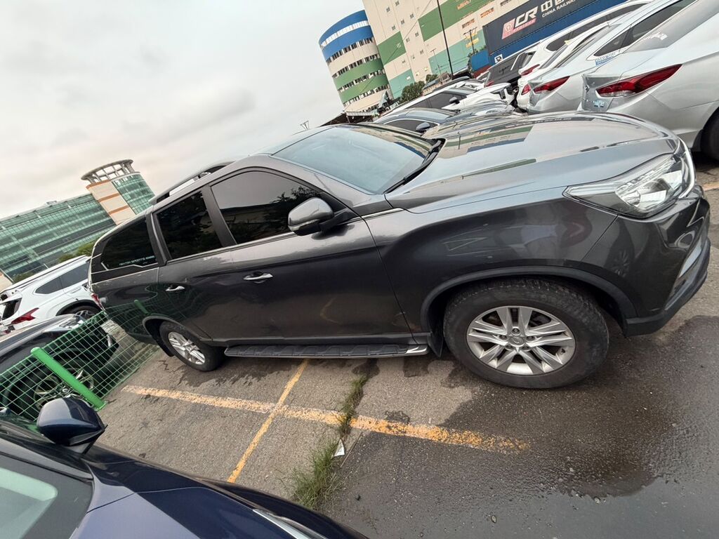 Ssangyong Rexton Khan: 2019 г., 2.2 л, Автомат, Дизель, Пикап: фото 5
