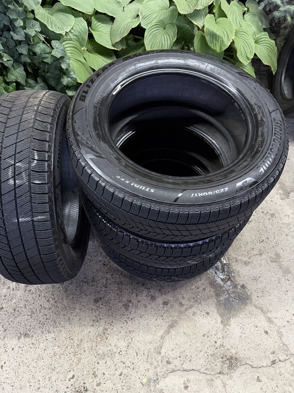 Шины 225 / 60 / R 17, Зима, Б/у, Комплект, Легковые, Япония, Bridgestone: фото 2