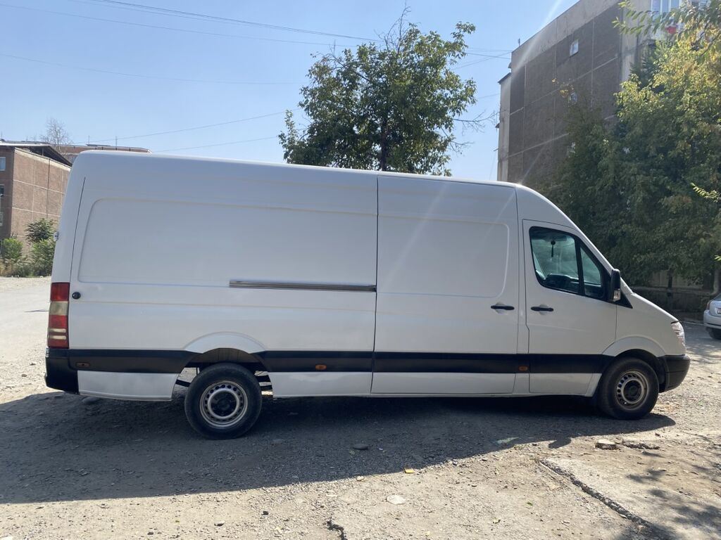 Mercedes-Benz Sprinter, белый фургон высокой и удлинённой версии: фото 3