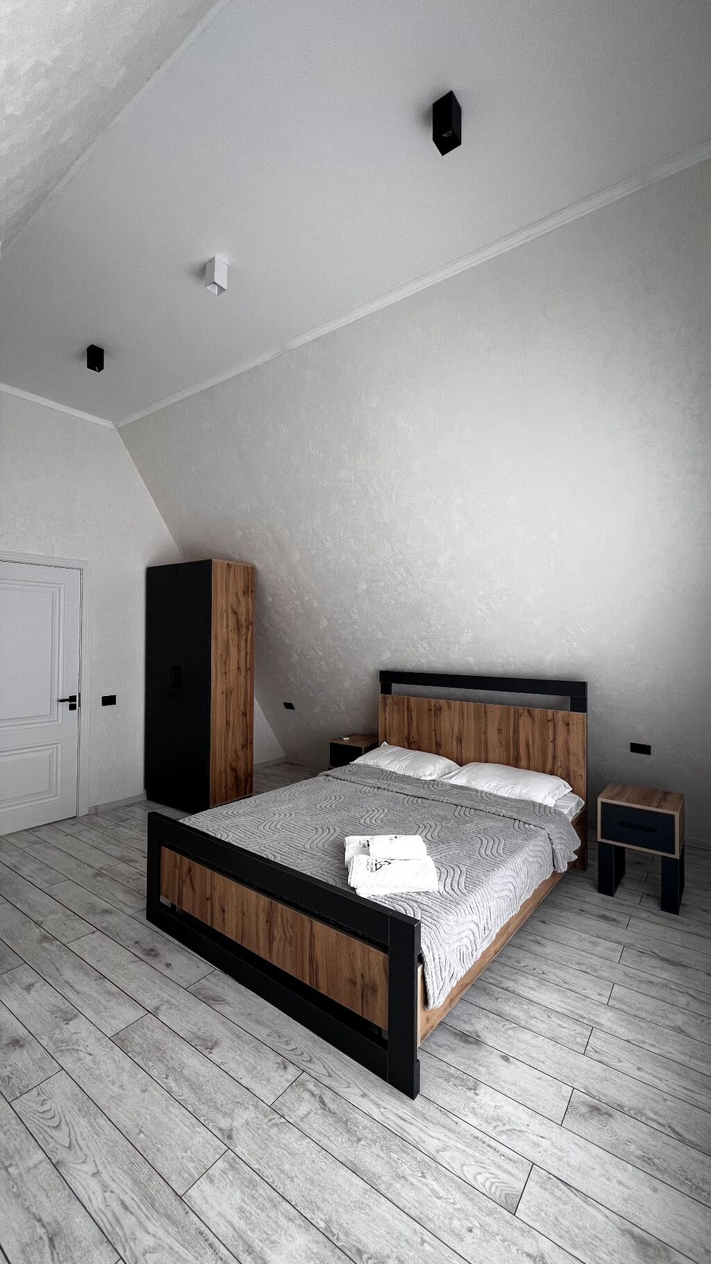 3 otaqlı, 105 kv. m, Yeni təmirli