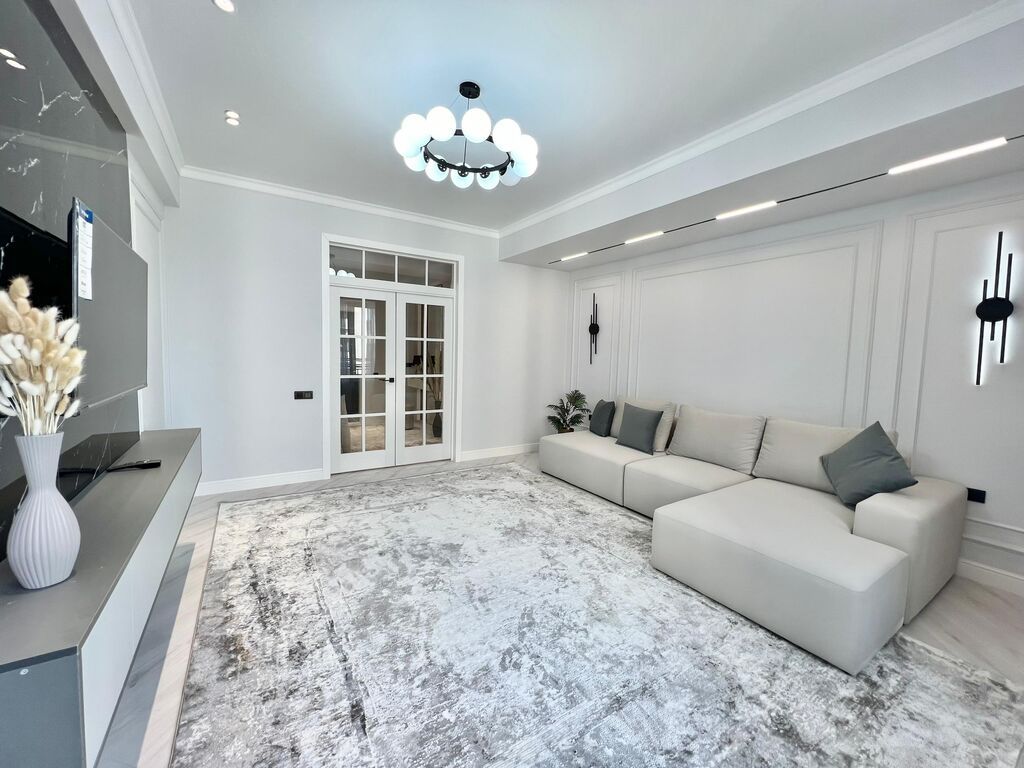 2 комнаты, 78 м², Элитка, 8 этаж, Дизайнерский ремонт: фото 3