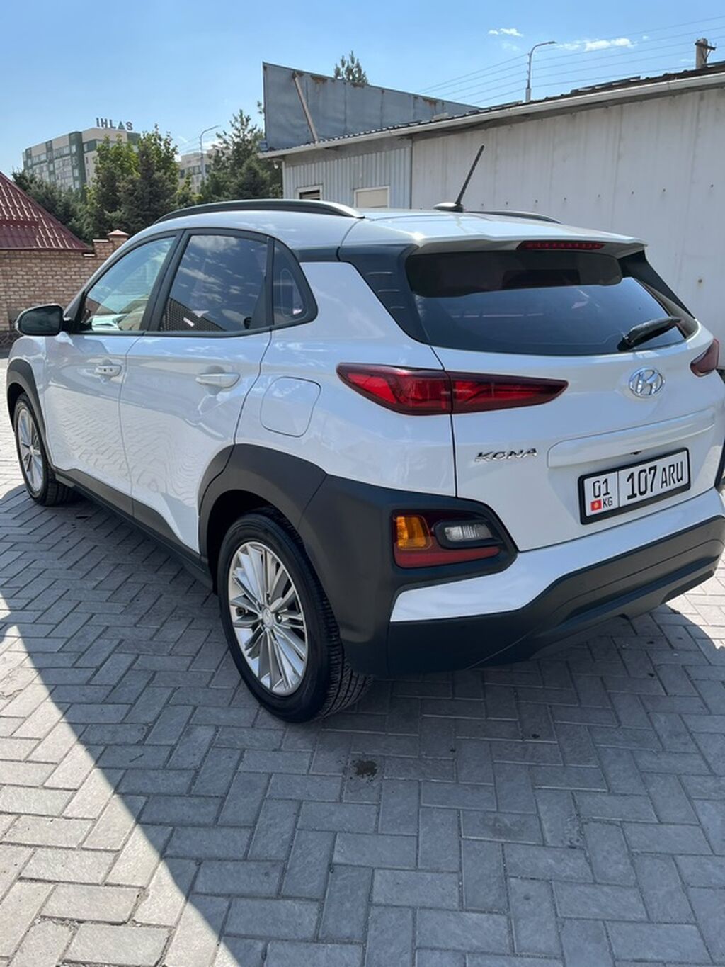 Hyundai Kona: 2018 г., 1.6 л, Автомат, Дизель, Кроссовер: фото 2