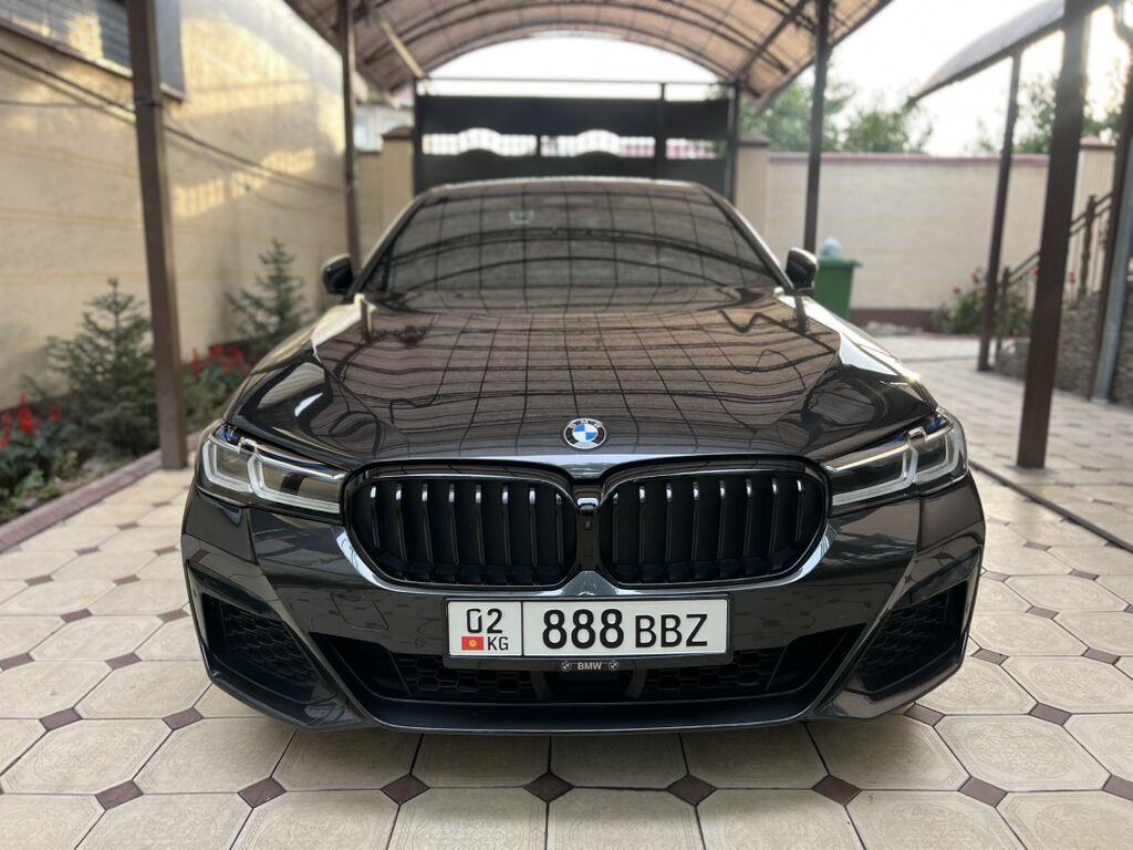 BMW 5 series: 2021 г., 2 л, Автомат, Гибрид, Седан: фото 1