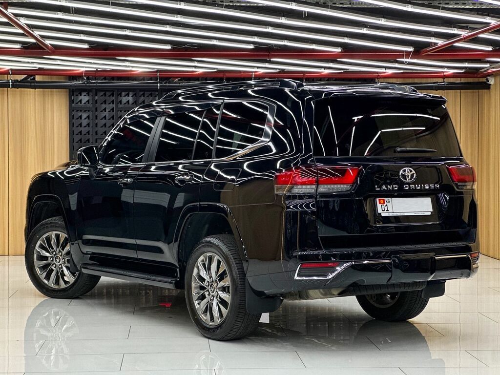 Toyota Land Cruiser: 2022 г., 3.5 л, Автомат, Бензин, Внедорожник: фото 6