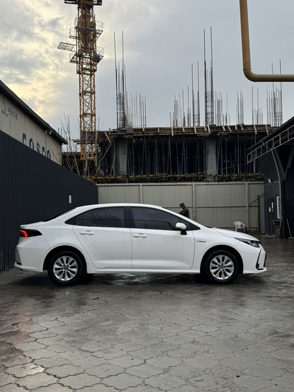 Toyota Corolla: 2019 г., 1.8 л, Вариатор, Гибрид, Седан: фото 5