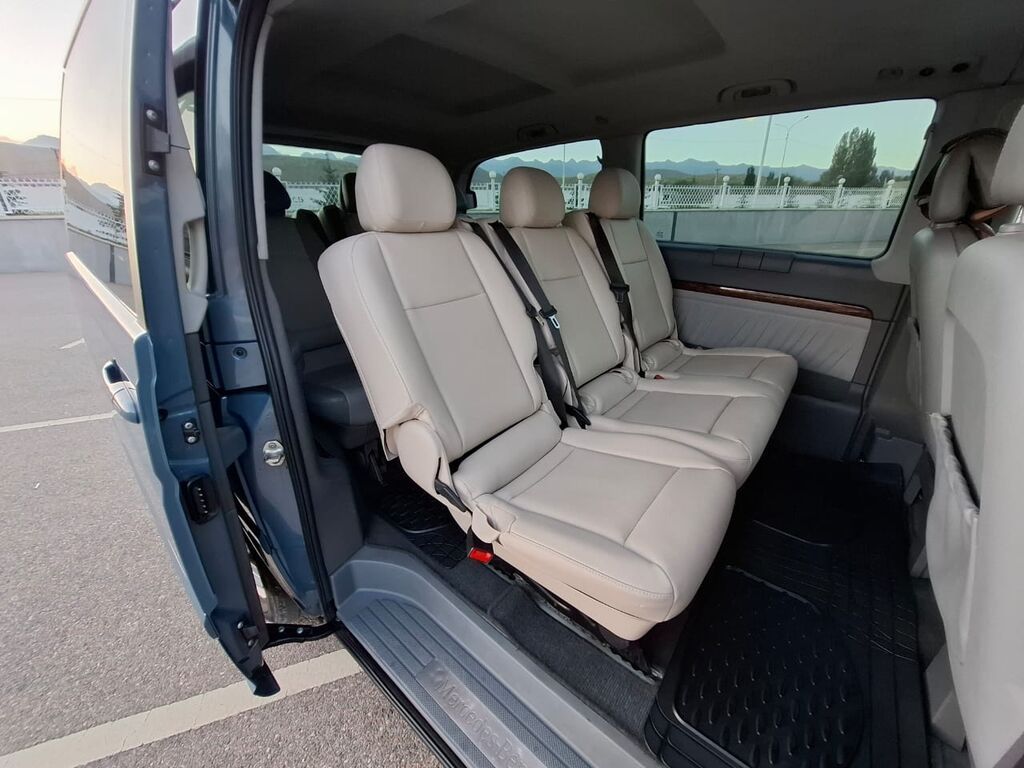 Mercedes-Benz Vito: 2004 г., 3.2 л, Автомат, Газ, Минивэн: фото 8