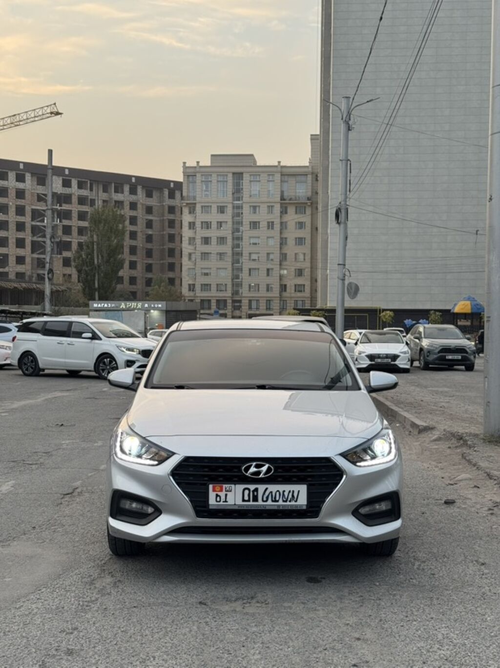 Hyundai Accent: 2018 г., 1.6 л, Автомат, Бензин, Седан: фото 2