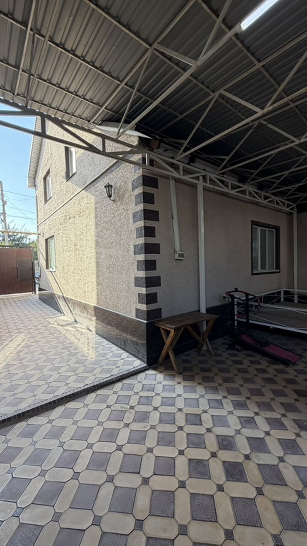 6 комнат и более, 250 м², Бишкек, Рухий Мурас ж/м Собственник: фото 3