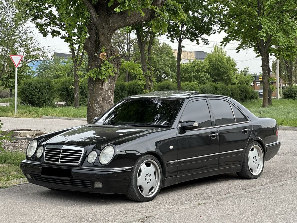 Mercedes-Benz E-Class: 1998 г., 4.3 л, Автомат, Газ, Седан: фото 2