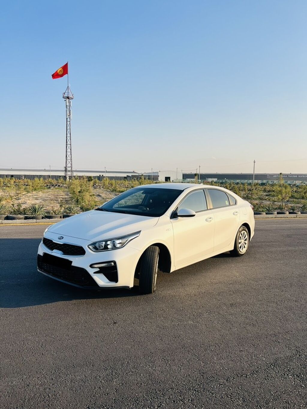 Kia Cerato: 2020 г., 1.6 л, Автомат, Бензин, Седан: фото 2