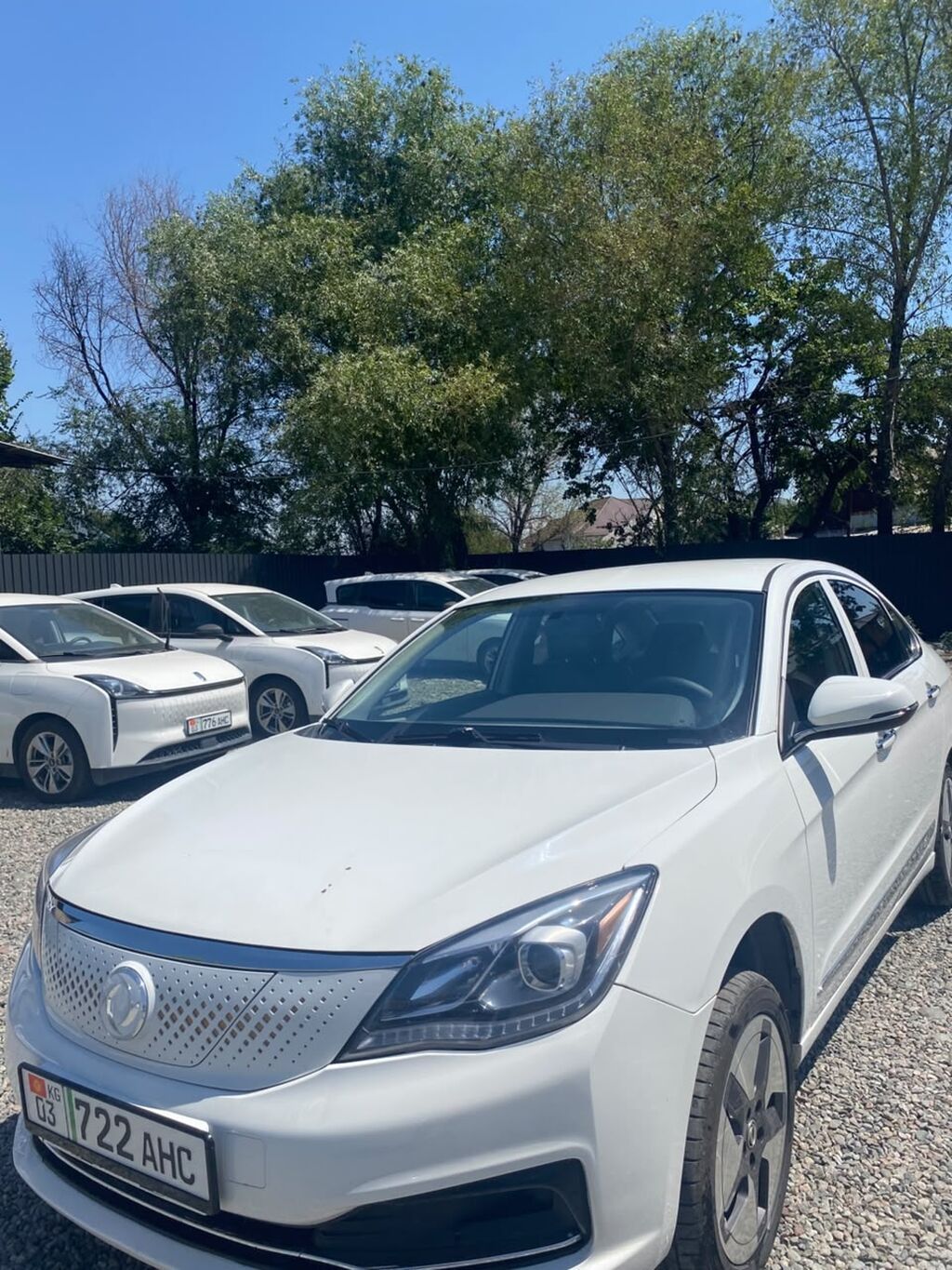 Dongfeng : 2021 г., Автомат, Электромобиль, Седан: фото 2