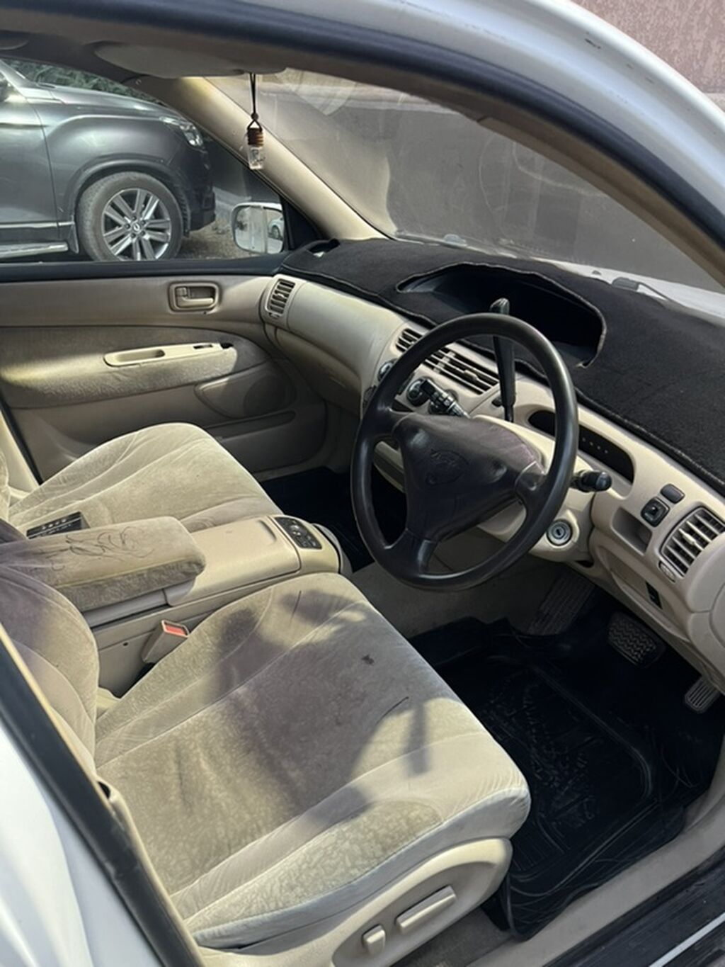 Toyota Vista: 1998 г., 2 л, Автомат, Бензин, Универсал: фото 5