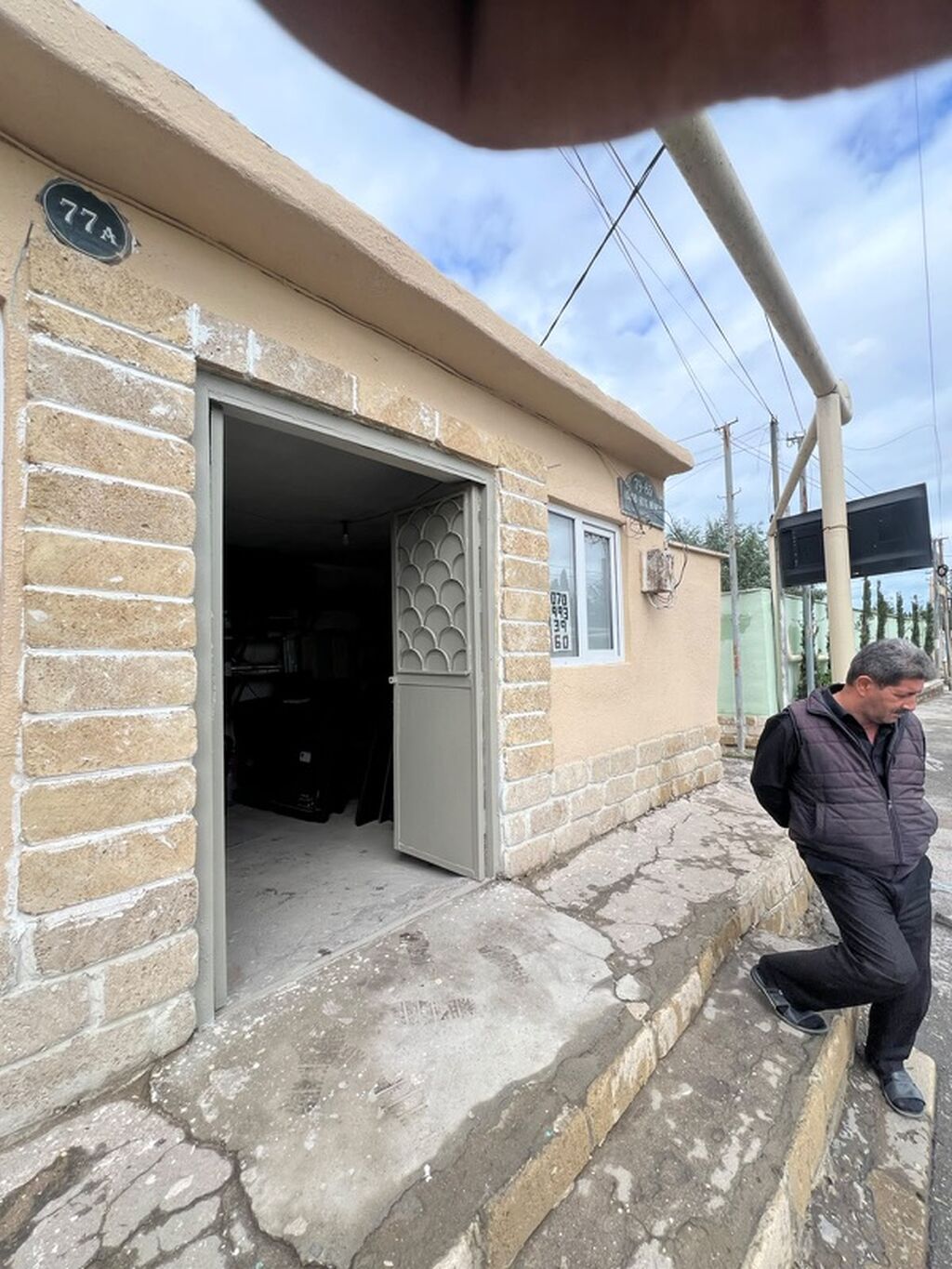 Maştağa bilhəh yolu abiyeklidir ana yolun üsdündə 60.000azn