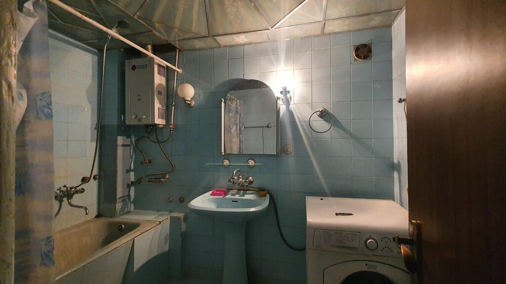 Yasamal, 3 otaqlı, Yeni tikili, m. İnşaatçılar, 89 kv. m